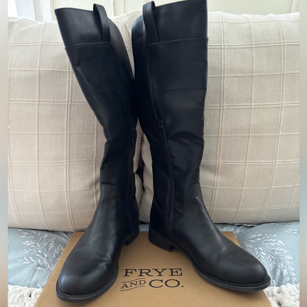 Frye and co black boots